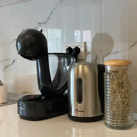 Aj - Hidden Gem In Front Of Taiwan Center Appartamento Tirana