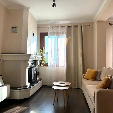 Aj - Hidden Gem In Front Of Taiwan Center * Tirana