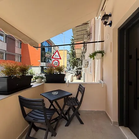 Aj - Hidden Gem In Front Of Taiwan Center * Tirana